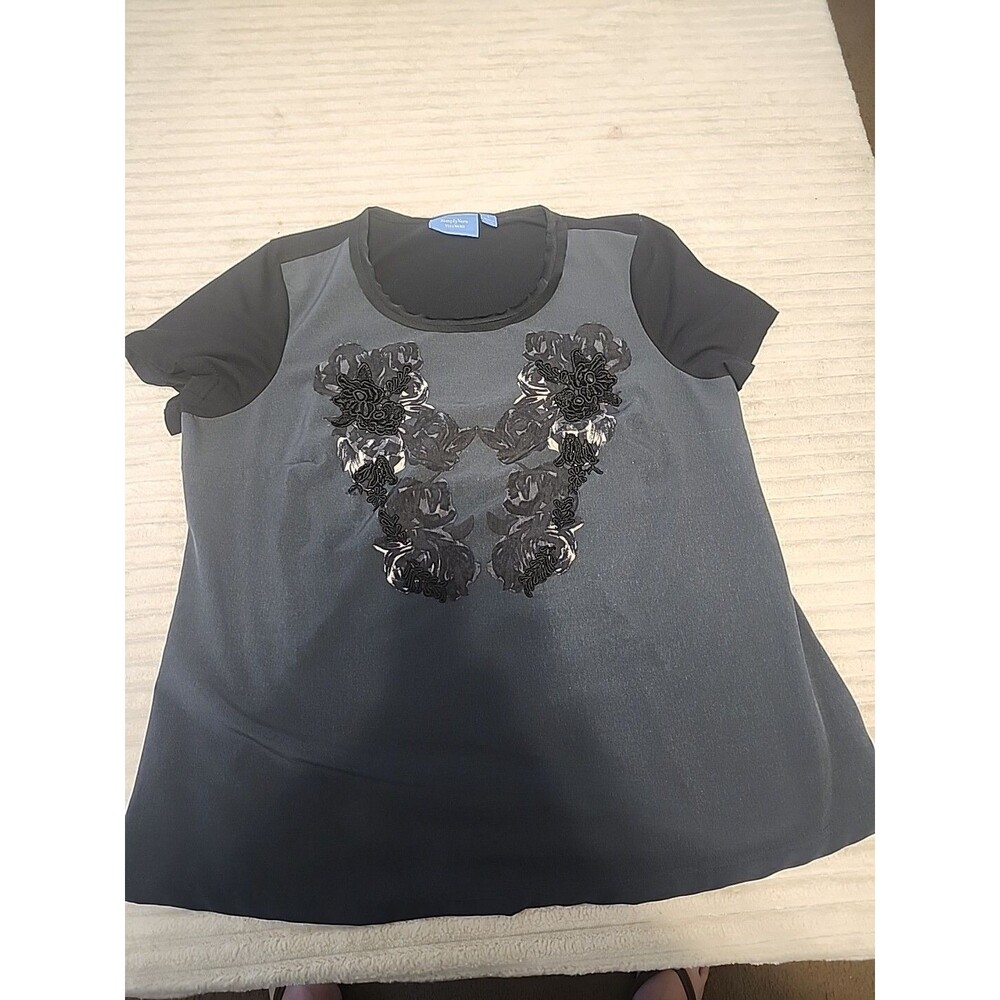 Simply Vera Vera Wang Black and Grey Embroidered Short Sleeve Blouse Size Large